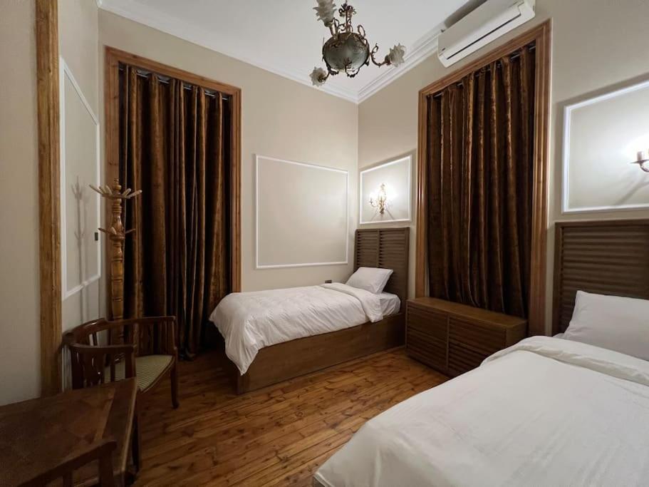 Authentic 3Br Apartment In Downtown, ไคโร ภายนอก รูปภาพ