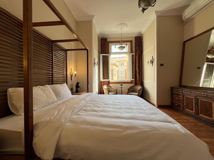 Authentic 3Br Apartment In Downtown, ไคโร ภายนอก รูปภาพ